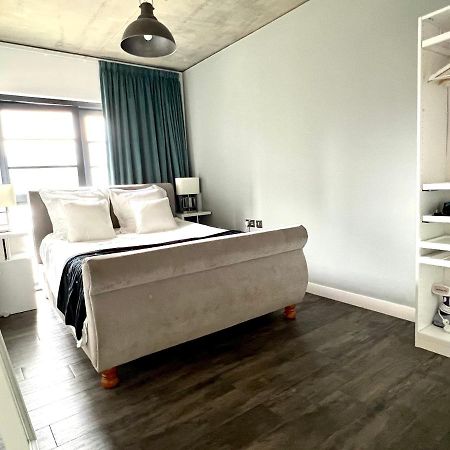 Hotel Apartment Two Bedroom Ferrum Wembley Park London Kültér fotó